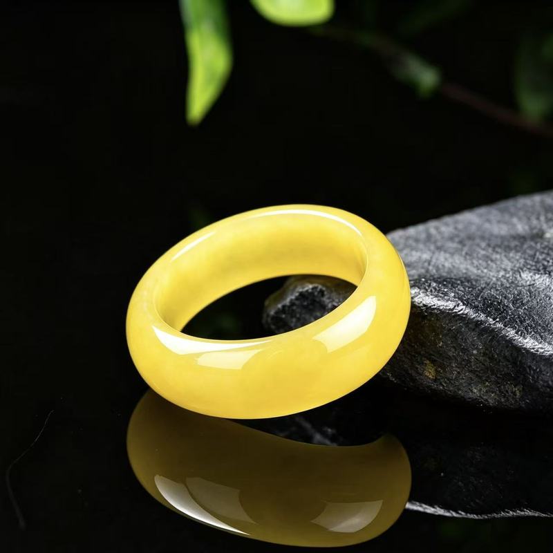 Jewelry & Watches Review - Echte A-klasse jadeietring met volledig gele