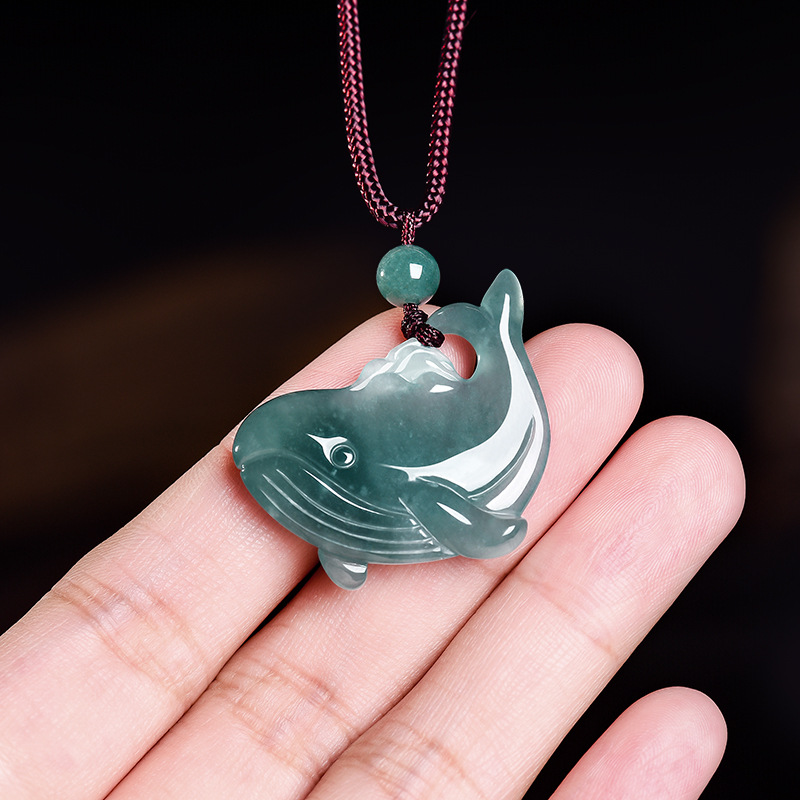 Jewelry & Watches Review - Natuurlijke Birmese Jadeiet Walvis Hanger Ketting