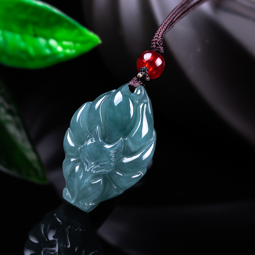 Jewelry & Watches Review - Natuurlijke Birmese Jadeïet Vos Hanger Ketting