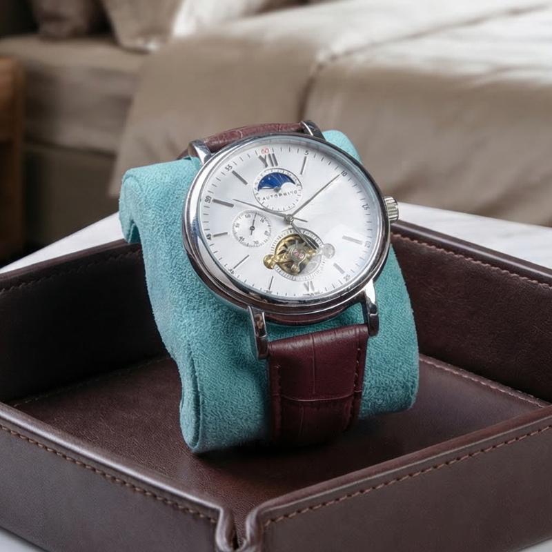 Hot Sale-Watch Kussen Horloged - Jewelry Box Watches Bracelets recensie en prijs